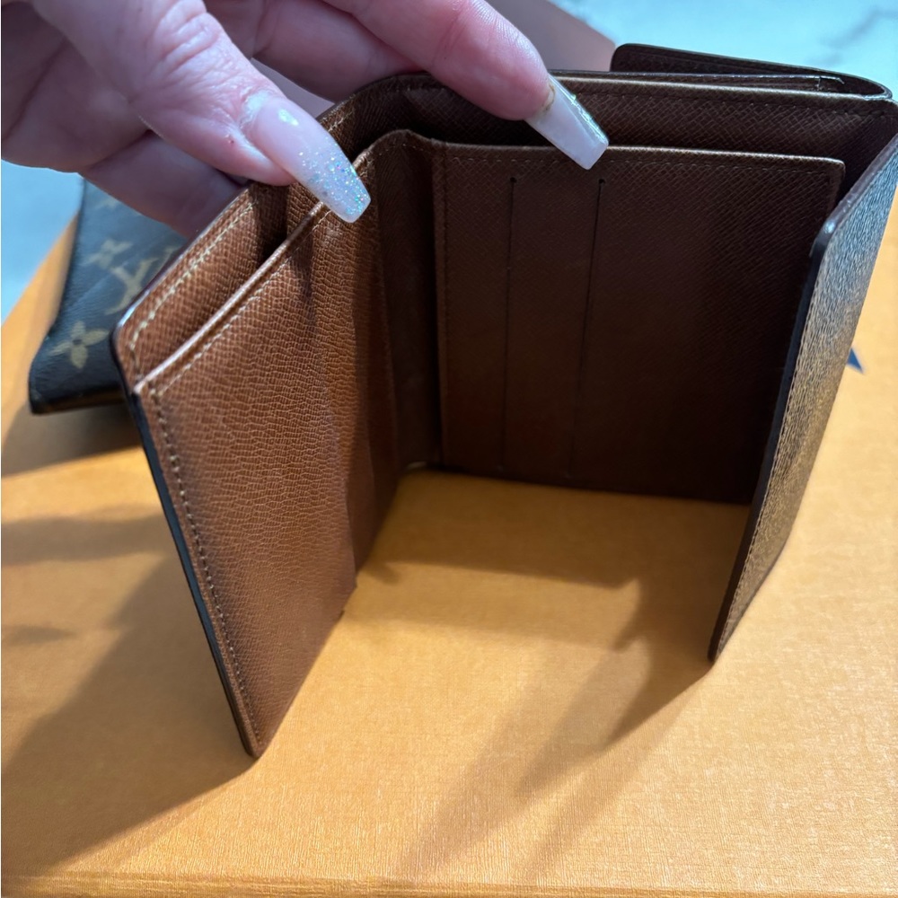 SOLD—ouis Vuitton Kirigami rfid & vintage wallet bundle🖤🖤 - Picture 12 of 14